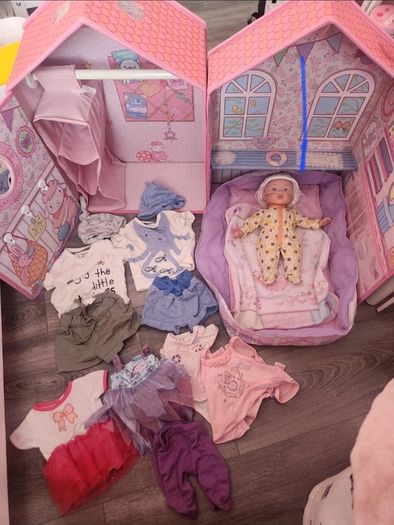 Baby Annabell Wardrobe