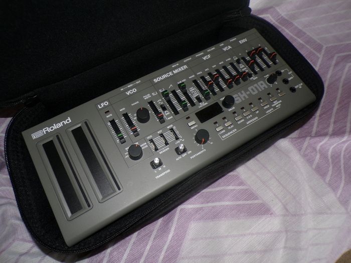 Roland SH-01A Grey Boutique Synth