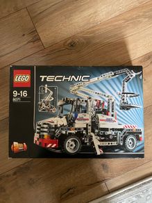 LEGO Technic Bucket Truck - 8071