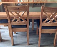 Solid Oak dining table and 6 chairs