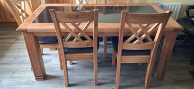 Solid Oak dining table and 6 chairs