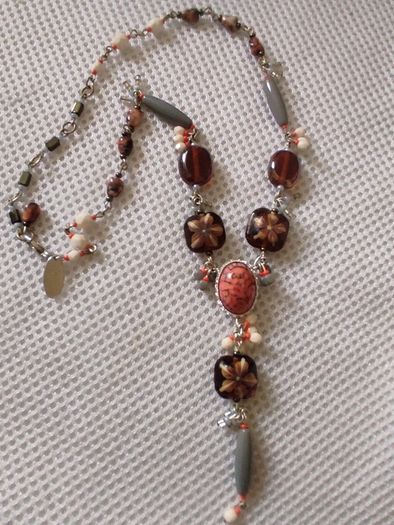 Vintage Fried Paris necklace