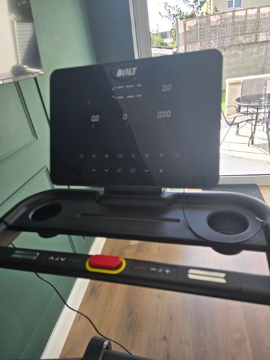 BOLT T90 Treadmill with Incline