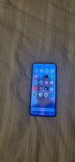 Samsung galaxy S21 plus