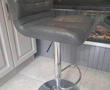 Bar stool grey