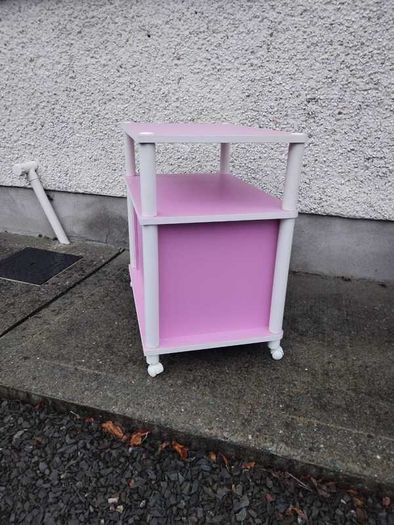 Hello Kitty Desk / Unit - For Young Children at Play To Store Toys - Ideal Christmas Present