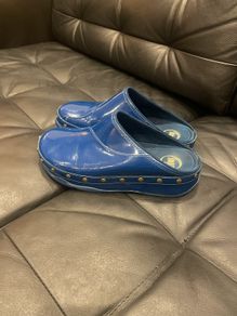 Fit Flop clogs