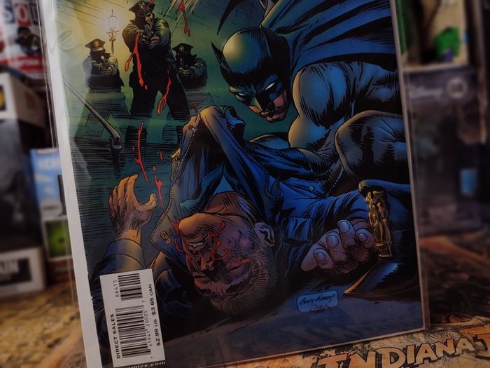 Batman ! Issue #664 ! 1st Appearance of Ellie ! 2007 ! by DC Comics !