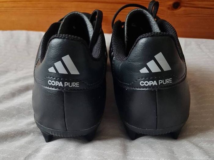 2023 adidas copa pure 2 Size 8 eu 42 2/3 black In like new condition