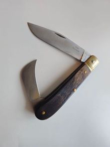 Vintage WW2 Era 1940 Swiss Army Farmers knife with Buffalo Horn Handle