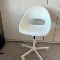 White Swivel Office Chair with Wheels Height Adjustable
