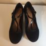Clarks Ladies Suede Leather Mary Jane Court Shoes Wide Fit size 7.5 E Can Post Image 2