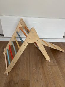 Montessori Ladder