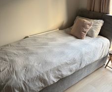 Single bed