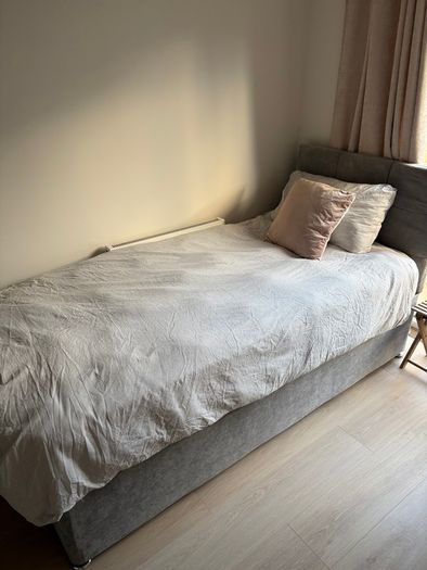 Single bed
