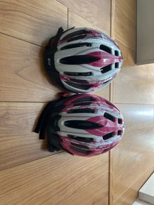 2 Bicycle Helmets