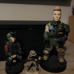 Call of duty cable guy and mini cable guy and modern warfare pre order item