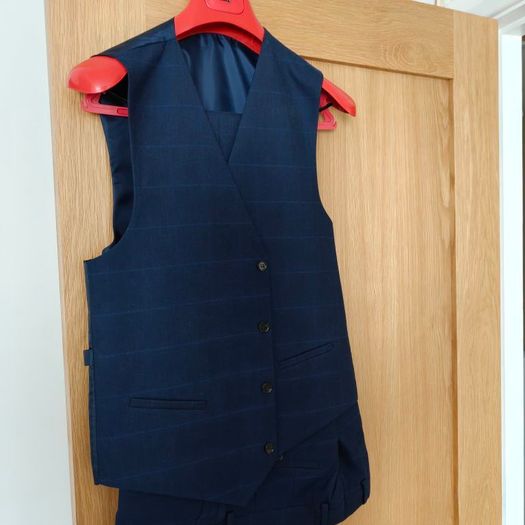 Benetti Suit 3 piece