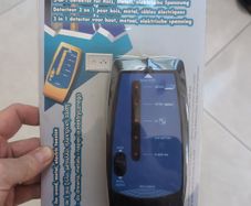 Stud Finder & Cheap and Cheerful Version