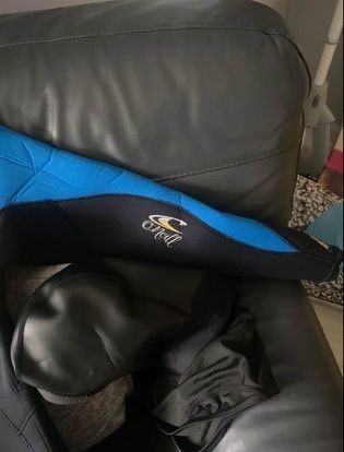 Bnwot O Neills Womens Wetsuit And Thermohood