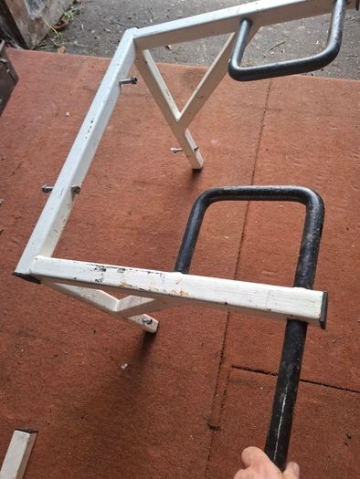 pull up bar