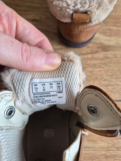 kids shoes
