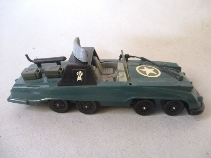 Vintage Dinky Toys Armoured Command Car