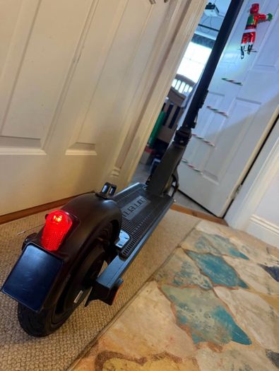 Electric scooter