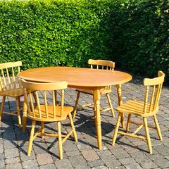 Table and 4 chairs