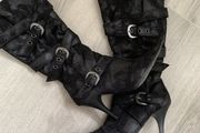 Long high heels size 35 like new