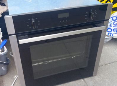 NEFF electric oven, fully working, Cabinteely D18