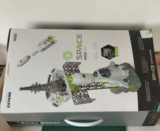 Like new Big Space Exploring Rocket Launch Playset  with Smoke Effects