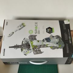 Like new Big Space Exploring Rocket Launch Playset  with Smoke Effects