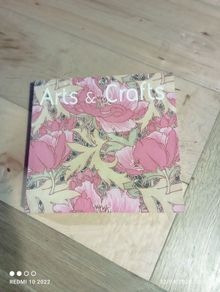 Arts & Crafts Design Reference Book