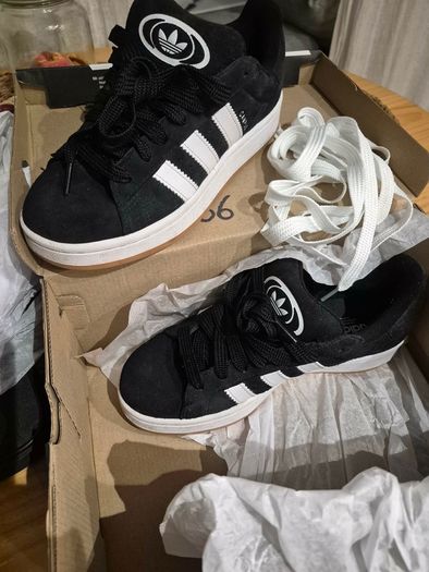 Adidas Campus