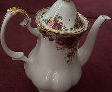 Royal Albert Ware Country Rose