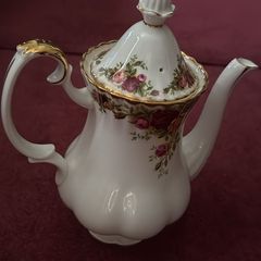 Royal Albert Ware Country Rose