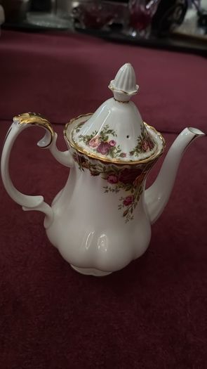 Royal Albert Ware Country Rose
