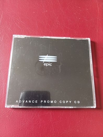Too much kissing cd single promo Senseless Things