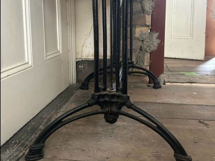 Vintage Cast Iron Cafe / Bar / Pub Table Base