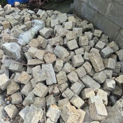granite cubes