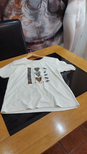 Janique T-shirt