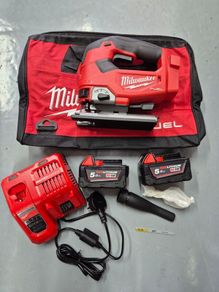 Milwaukee M18FJS Fuel Cordless Jigsaw Kit