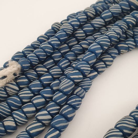 Vintage African Style White Stripe Blue 7mm -8mm Glass Beads Necklace Strand