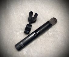 Akg C1000s