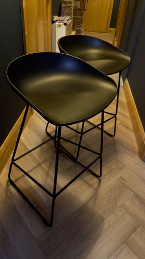 Two Hay About A Stool Bar / Breakfast Stools