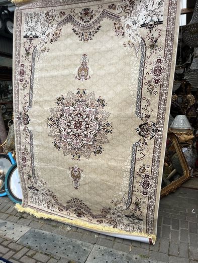 antiques