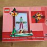 LEGO Creator Christmas Picture Frame 40702 Image 2