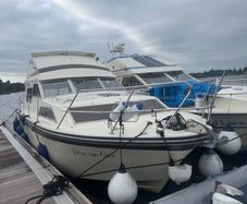 32ft fairline sedan