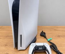 Sony PlayStation 5 Disc + Controller + Cables